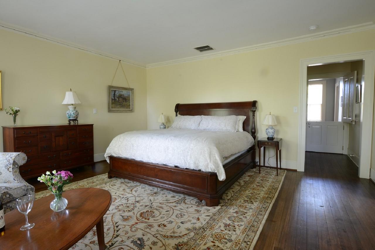 Woodville Bed And Breakfast Esmont Exterior photo